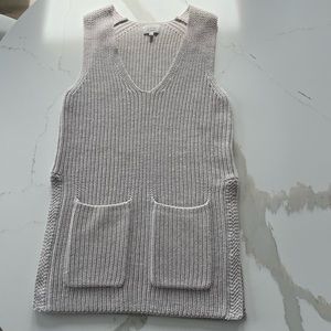 Wilfred sleeveless knit vest from Aritzia size small